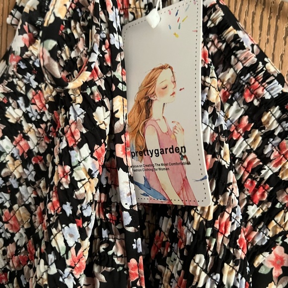 Pretty Garden Floral Sundress, NWT - Picture 8 of 11